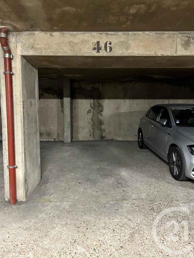 Afficher la photo en grand Parking à vendre - 11,35 m2 - Paris - 75012 - ILE-DE-FRANCE