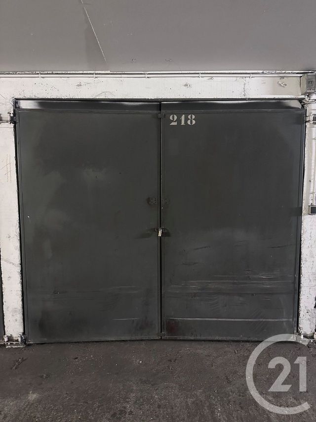 Parking à louer - 16 m2 - Paris - 75012 - ILE-DE-FRANCE