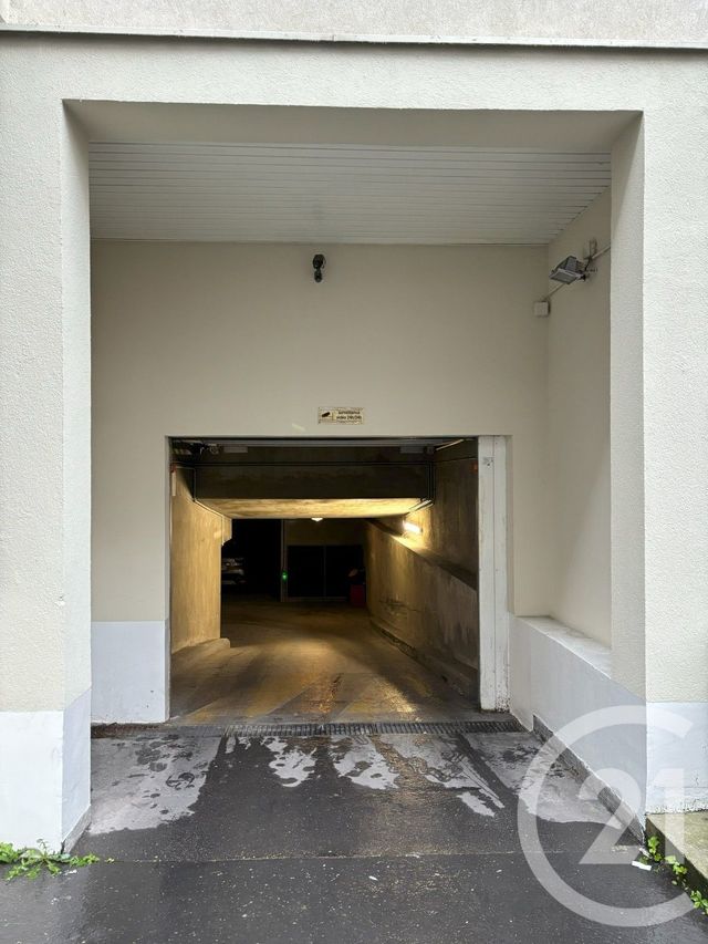 Parking &agrave; louer - 12,74 m2 - Paris - 75011 - ILE-DE-FRANCE