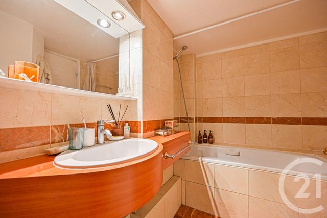 Appartement F3 à vendre - 3 pièces - 64,50 m2 - Paris - 75012 - ILE-DE-FRANCE