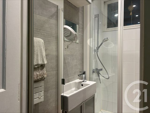 Appartement F2 &agrave; louer - 2 pi&egrave;ces - 43,90 m2 - Paris - 75012 - ILE-DE-FRANCE