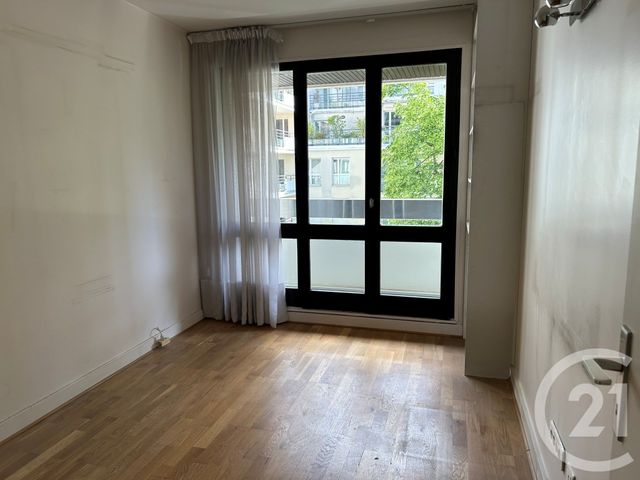 Appartement F4 / 5 &agrave; vendre - 5 pi&egrave;ces - 106,10 m2 - Paris - 75012 - ILE-DE-FRANCE