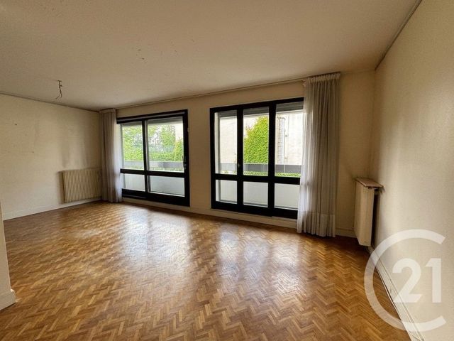 Appartement F4 / 5 &agrave; vendre - 5 pi&egrave;ces - 106,10 m2 - Paris - 75012 - ILE-DE-FRANCE