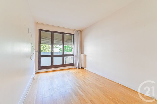 Appartement F4 / 5 &agrave; vendre - 5 pi&egrave;ces - 106,10 m2 - Paris - 75012 - ILE-DE-FRANCE