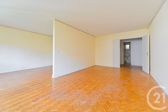 Appartement F4 / 5 &agrave; vendre - 5 pi&egrave;ces - 106,10 m2 - Paris - 75012 - ILE-DE-FRANCE