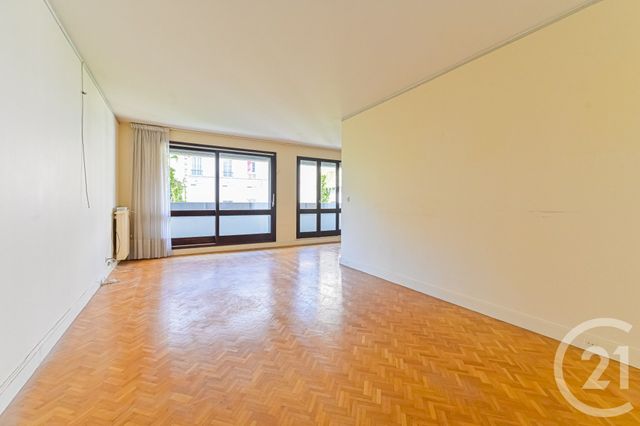 Appartement F4 / 5 &agrave; vendre - 5 pi&egrave;ces - 106,10 m2 - Paris - 75012 - ILE-DE-FRANCE