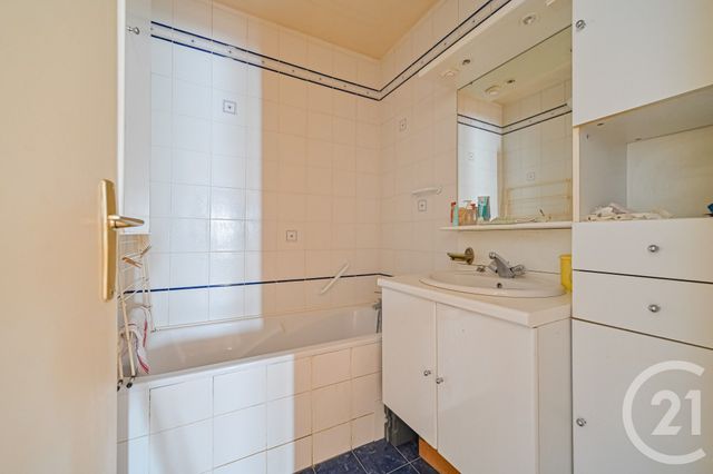 Appartement F4 &agrave; vendre - 4 pi&egrave;ces - 66,05 m2 - Paris - 75012 - ILE-DE-FRANCE