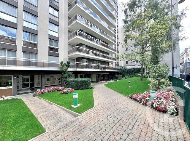 Appartement Studio à vendre PARIS