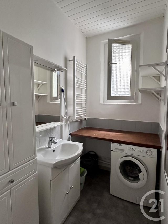 Appartement F2 &agrave; louer - 2 pi&egrave;ces - 37,40 m2 - Paris - 75012 - ILE-DE-FRANCE